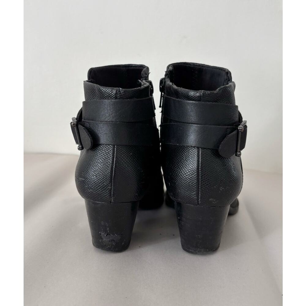 Black Baretraps Reliance Faux Leather Silver Buckle Booties 6.5 - Picture 3 of 7